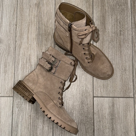 Vince Camuto Fawdry Combat Boot Wild Mushroom Size 7 NWOT - Picture 3 of 14